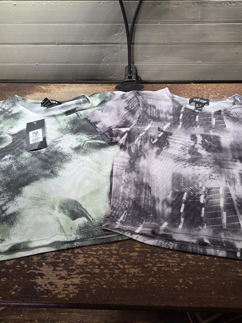 2PC Refuge Women's Tie-Dye Mesh Crop Tops in Green and Gray